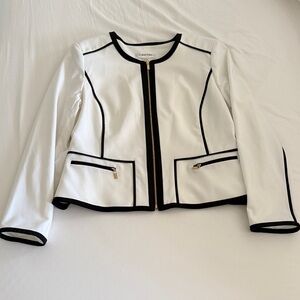 Calvin Klein Women's White Blazer with Black and Gold Accents